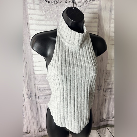 Cozy Girl Cutie Mock Neck Lace-Up Sweater Top - Picture 5 of 10